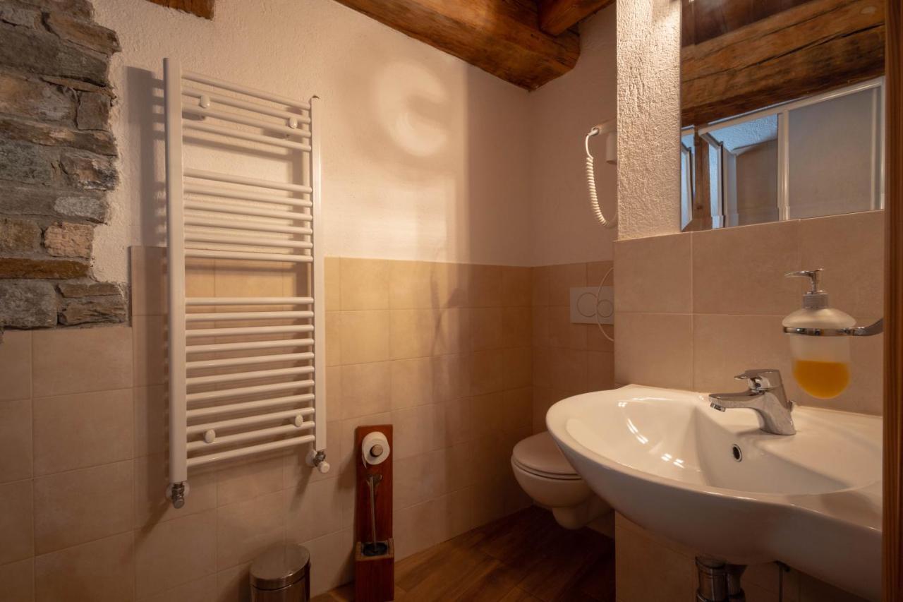 Eco Dimora Baltea - Affittacamere Al Verde Villaggio Di Rumiod Saint-Pierre Eksteriør billede